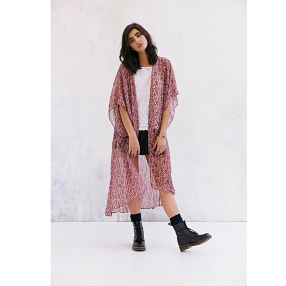 Urban Outfitters | Pink Floral/Paisley Duster | Sz L